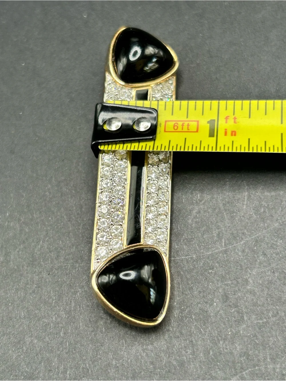 VTG‎ DSCo Swarovski Gold Tone Crystal Black Onyx Enamel Bar Brooch Pin